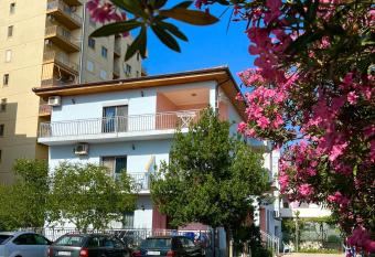 Apartment Kune,Sh  ngjin has Balcony rooms