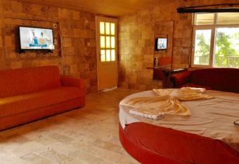 Joy Garden has Balcony rooms