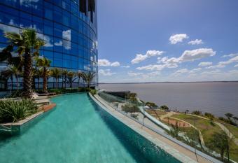 DoubleTree by Hilton Porto Alegre has Balcony rooms