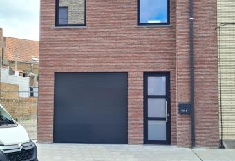 Vakantiehuis Mariakerke has Balcony rooms