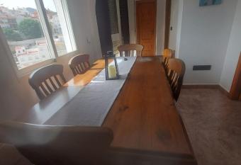 Apartamento Nieves allows 18 year olds to book a room