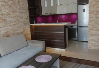 Apartament Tuwima has Balcony rooms