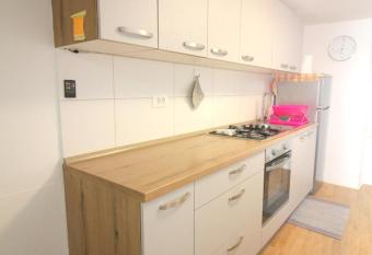 Izola Old Town Step To The Sea allows 18 year olds to book a room