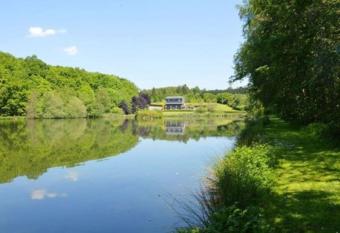 Domaine du Vivier des Cresses allows 18 year olds to book a room