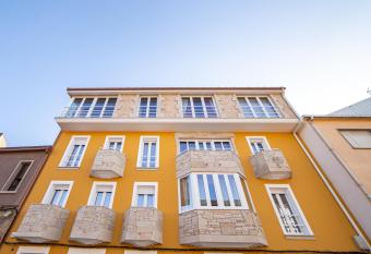 La Casona 1930 has Balcony rooms