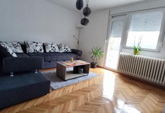 Apartman Simon allows 18 year olds to book a room