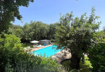 Il carrubo has Balcony rooms