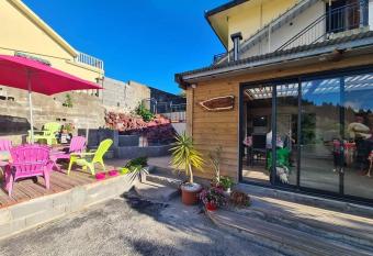 Locations saisonni  res The VOLCANO has Balcony rooms