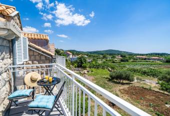 Apartments Amalija has Balcony rooms