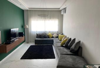 Lovely 4-bedroom condo with pool has Balcony rooms