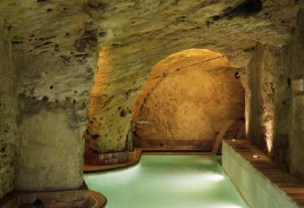 Casablanca Relax y Ba  o Termal has Balcony rooms