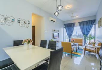 Peaceful 3-bedroom with Pool 5 pax - Wangsa Maju has Balcony rooms