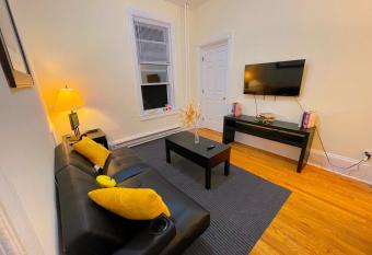 Home sweet home in the heart of Wilmington. allows 18 year olds to book a room