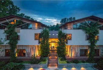 Farmona Hotel Business & SPA has Balcony rooms