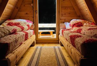 Etno selo Molitva has Balcony rooms