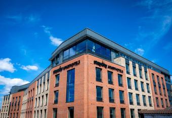 Staycity Aparthotels Dublin City Centre allows 18 year olds to book a room