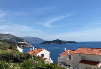 Holiday apartment Marija :D has Balcony rooms