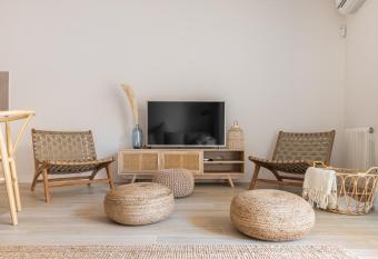 Alma Home Calafell Playa has Balcony rooms