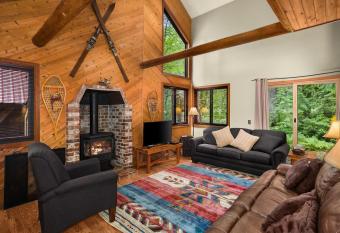 Chalet Vino Rosso allows 18 year olds to book a room