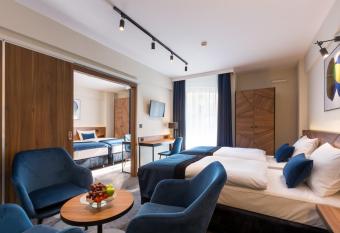 Ascot Premium Hotel allows 18 year olds to book a room