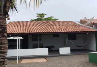 Casa com piscina em Brotas has Balcony rooms