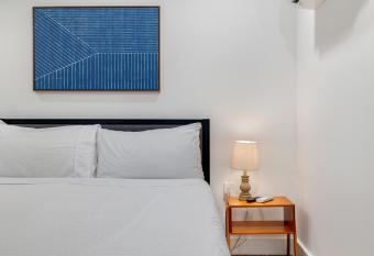 2 Story Studio - 1 allows 18 year olds to book a room