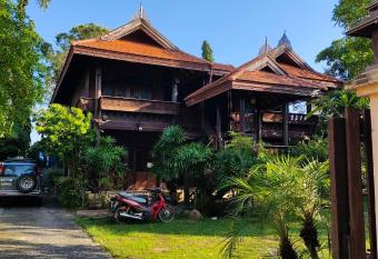 Fueangfu Villa Chaweng has Balcony rooms
