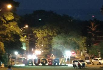 Hotel La Aparesida has Balcony rooms