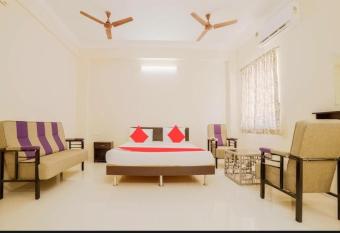 HOTEL LEMONADE has Balcony rooms