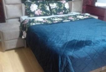 Appartement au centre de Bruxelles pr  t du tout has Balcony rooms