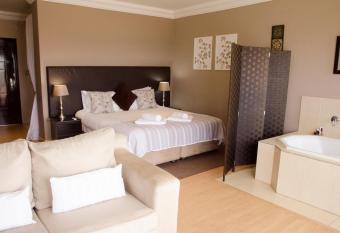 Three Oaks and an Aloe Boutique Hotel allows 18 year olds to book a room