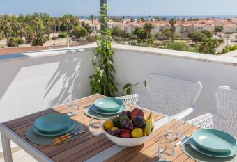 durBan Villas allows 18 year olds to book a room