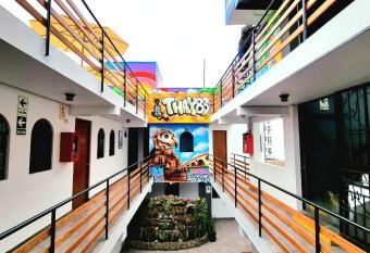 HOSTEL Lima THAY83 MIRAFLORES has Balcony rooms