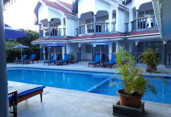 Chateau Sans Souci has Balcony rooms