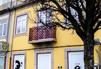 Atrium Areias has Balcony rooms