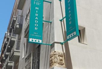 Clopy Mirador del Castillo has Balcony rooms