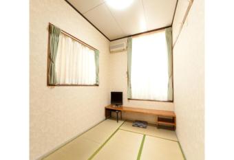 Business Ryokan Yokohama - Vacation STAY 99813v allows 18 year olds to book a room