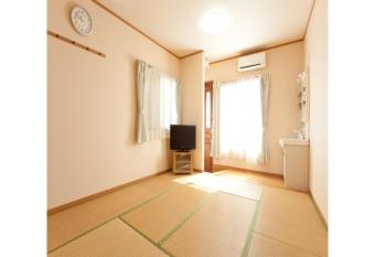 Business Ryokan Yokohama - Vacation STAY 99816v allows 18 year olds to book a room
