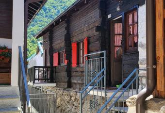 Appartamento incantevole vicino a Macugnaga has Balcony rooms