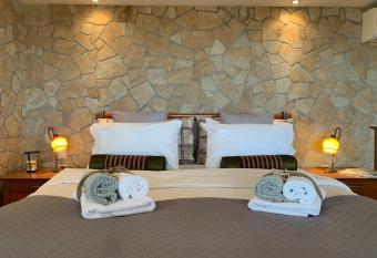 Wait  N Sea ! has Balcony rooms