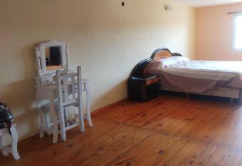 Departamento 1 ambiente zona sur has Balcony rooms