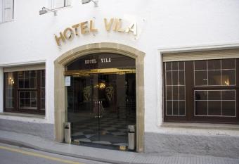 Hotel Vila Calella has Balcony rooms
