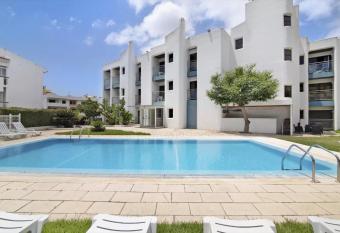 Vilamoura 205 has Balcony rooms