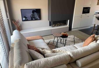 Ayana Suite 2 Bedroom Suite With Garage Knokke has Balcony rooms