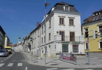 Schloss-Appartements has Balcony rooms