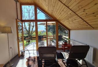 Forestside House Gacka has Balcony rooms