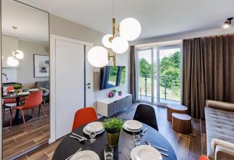 VacationClub     Porta Mare Baltica Apartament 8A allows 18 year olds to book a room