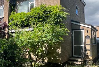 Lutterworth Self Contained Annexe allows 18 year olds to book a room