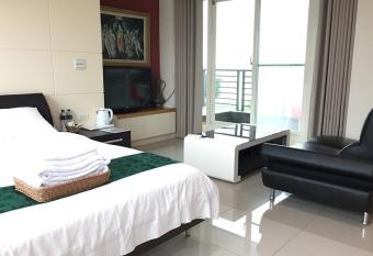 Ashore 196 B&B has Balcony rooms