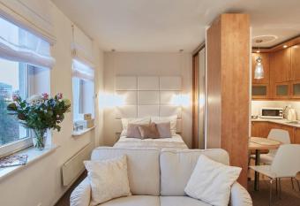 Warsaw Apartments Magnolie allows 18 year olds to book a room